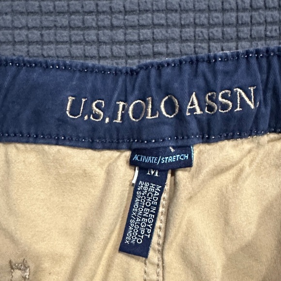 LIMITED TIME $4 ITEM!! U.S. Polo Assn. Men's Cream Flat Front Shorts - Picture 2 of 3